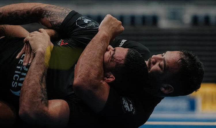No-Gi Pans Elder Cruz